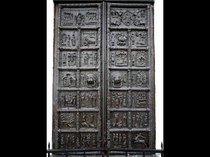 Военный трофей новгородцев, захваченный в Магдебурге и установленный в северных вратах Св. Софии. 11