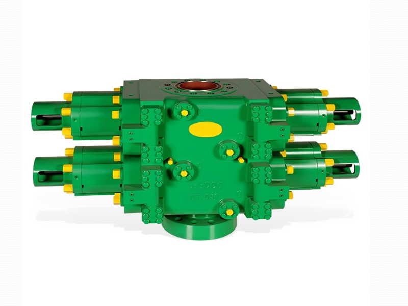 Плашечный превентор Предназначен для герметизации устья бурящейся скважины с целью предупреждения выброса.