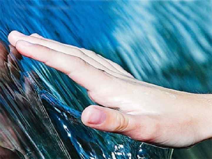 20+ років Для молодої шкіри немає особливих правил. Найголовнішим етапом є звичайне миття рук.