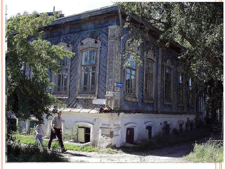 Лечебный корпус тубдиспансера (до пожара). Бывший дом купца Мухамматгали Яушева (угол ул. Октябрьская и