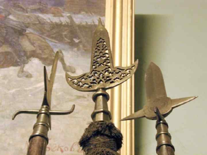  At a later date, exhibits were added from the Armoury and the Moscow