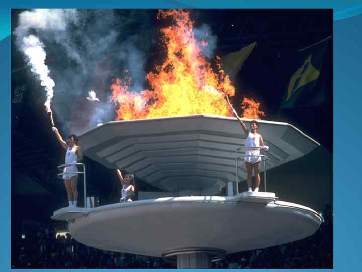 Традиционные ритуалы ØЗазжение олимпийского огня на церемонии открытия 