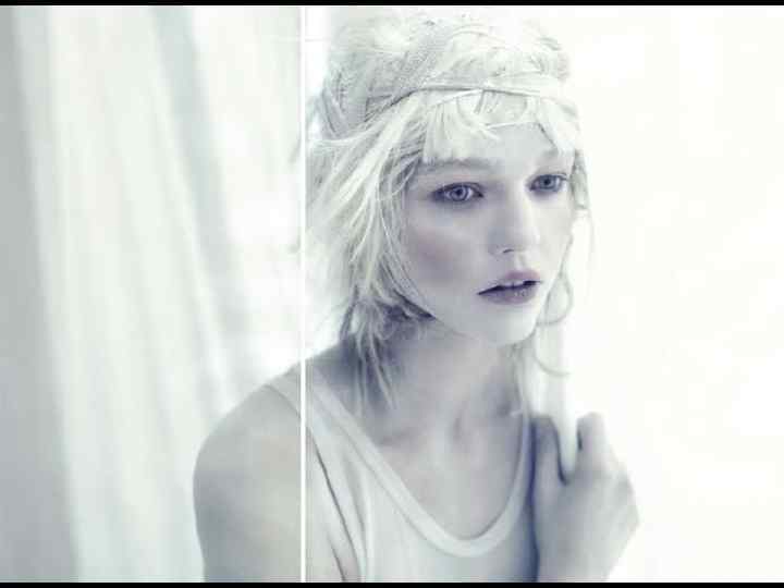  • Сегодня модель Саша Пивоварова курсирует между городами и странами, не обращая внимание