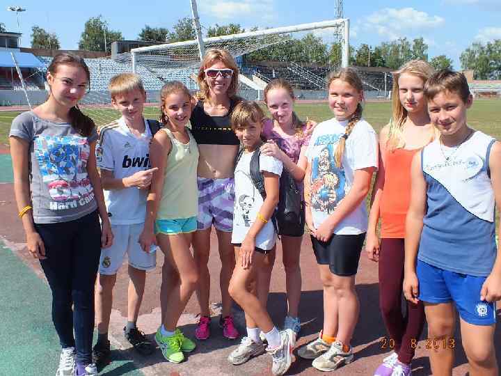 Хочу Вам представить победительницу забега на 1500 метров из Брянска Екатерину Шармину с которой