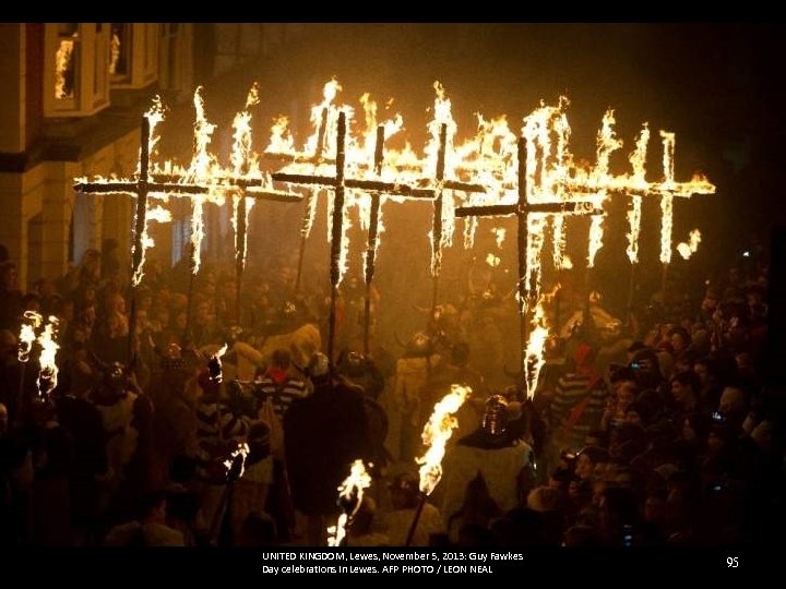 UNITED KINGDOM, Lewes, November 5, 2013: Guy Fawkes Day celebrations in Lewes. AFP PHOTO