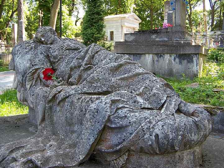 Надгробок Йосефи Марковської. Личаківський цвинтар. Львів. 