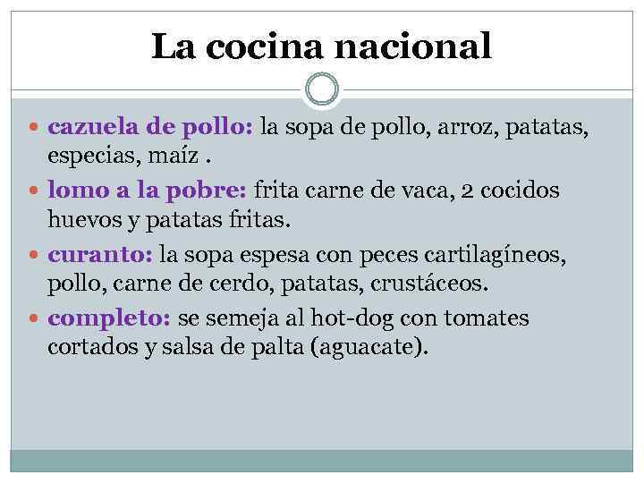 La cocina nacional cazuela de pollo: la sopa de pollo, arroz, patatas, especias, maíz.