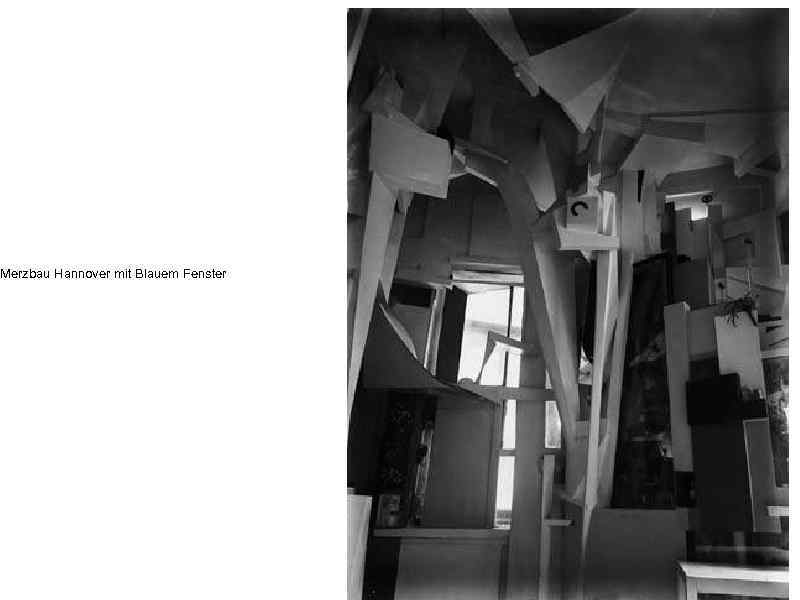 Merzbau Hannover mit Blauem Fenster 