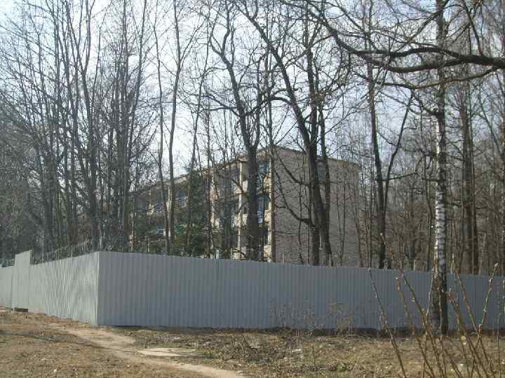 Бывший санаторийпрофилакторий. Современное здание милиции 