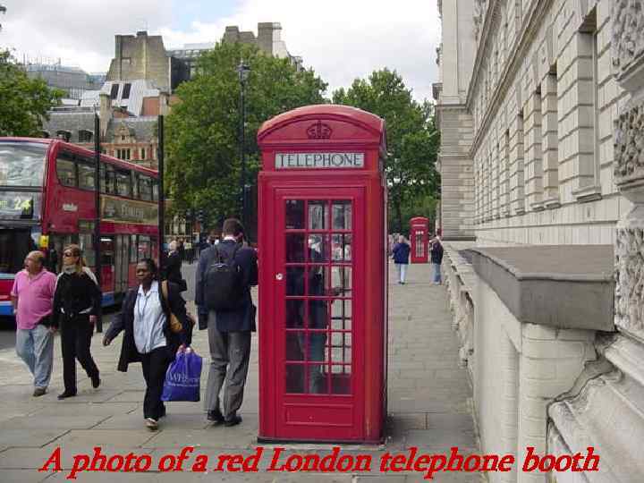 A photo of a red London telephone booth 