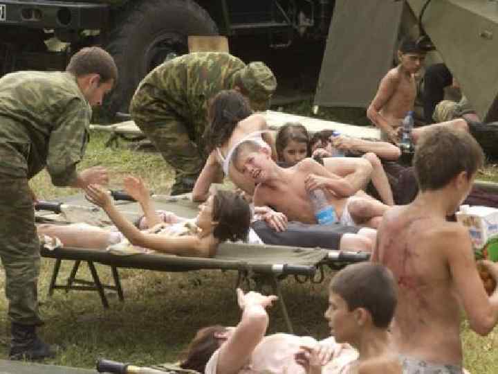 Были ранены 728 заложников и горожан, 