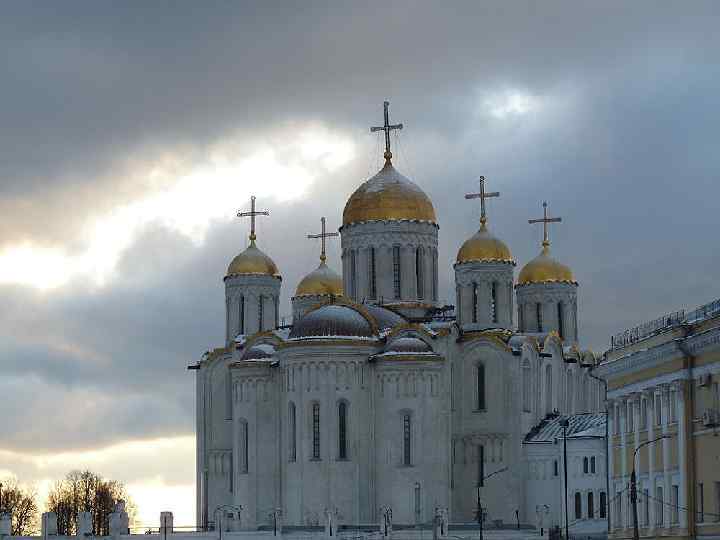 Храм во Владимире фото белый