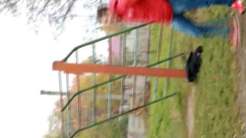 Чим старшими вони ставали, тим більше їхні погляди на життя відрізнялись. Один з них