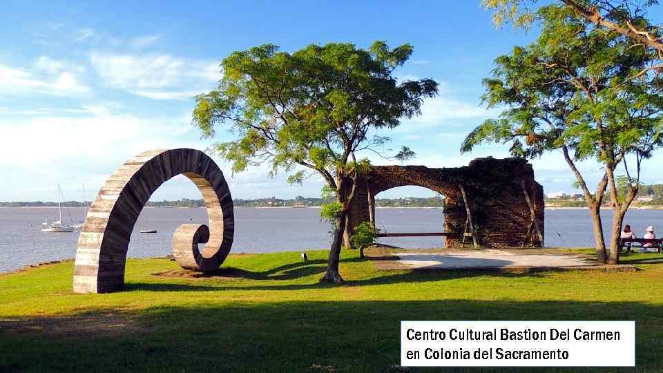 Centro Cultural Bastion Del Carmen en Colonia del Sacramento 