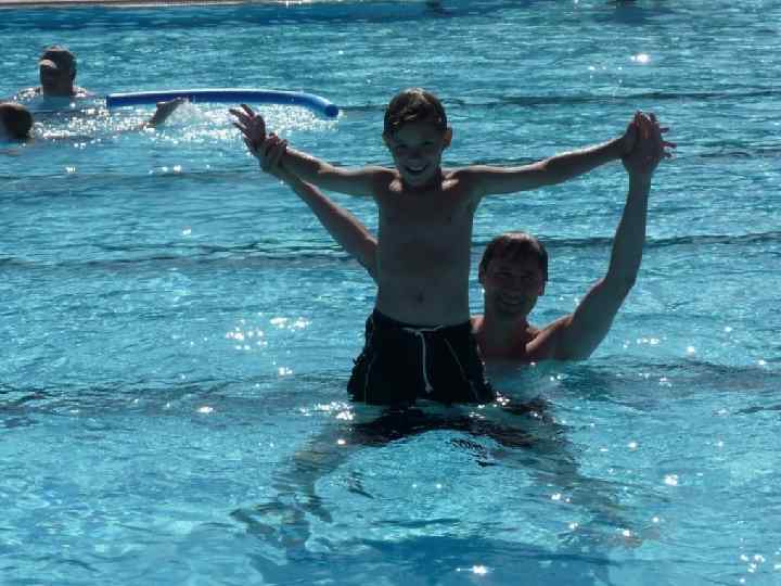 Папа мой, и никто в этом мире отнять его не сможет! 