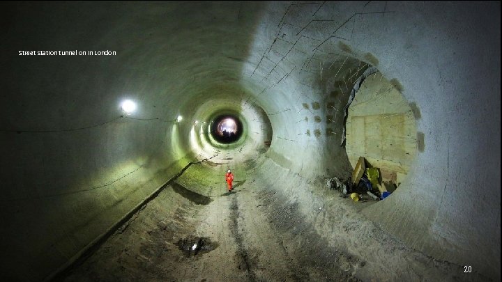 Street station tunnel on in London 20 