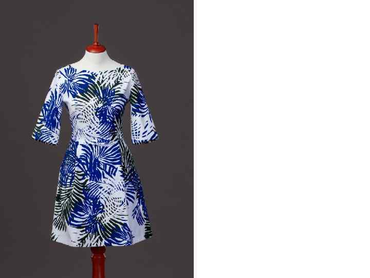 На сайте мы используем стандартные размеры XS S M L XL. Если примерке, платье