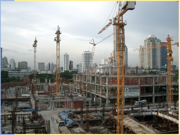 Okolní svět • vnímáme smysly • vysvětlujeme rozumem • necháváme působit na sebe •