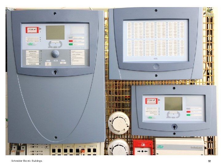 Schneider Electric Buildings 32 