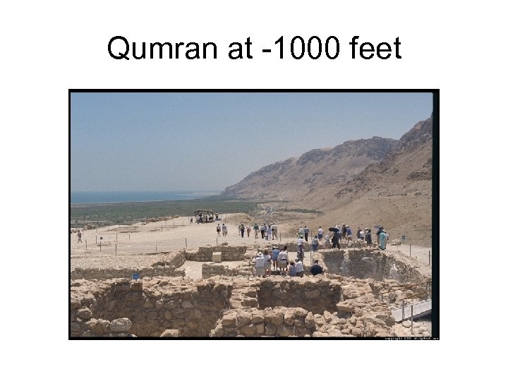 Qumran at -1000 feet 
