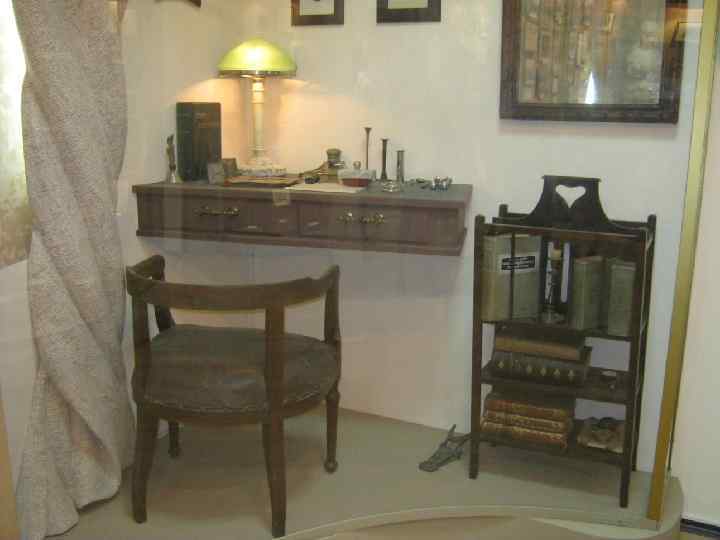 Основные экскурсии: Ø Природа Западного Кавказа Ø Черное море и его обитатели Ø 