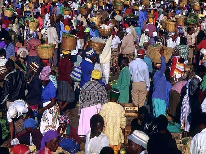 Зимбабве – многорасовое и полиэтничное государство. 98% населения составляют африканские народы. По 1% населения