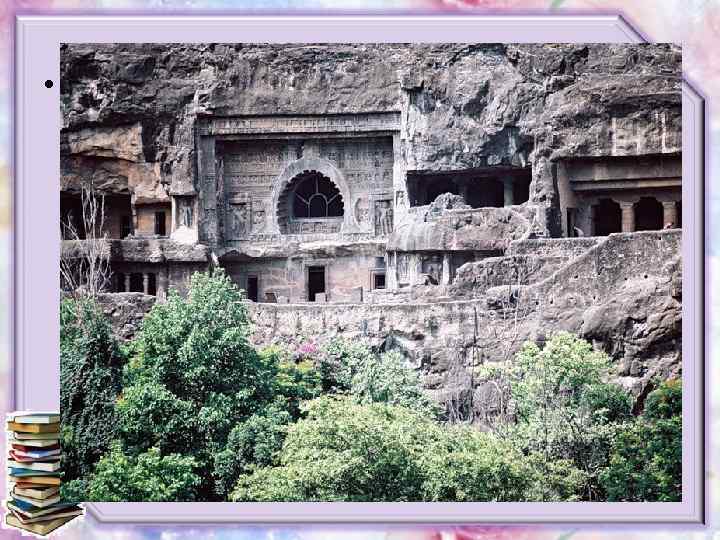 • Пещерные храмы обычно входили в  комплекс построек вместе с  монастырями.