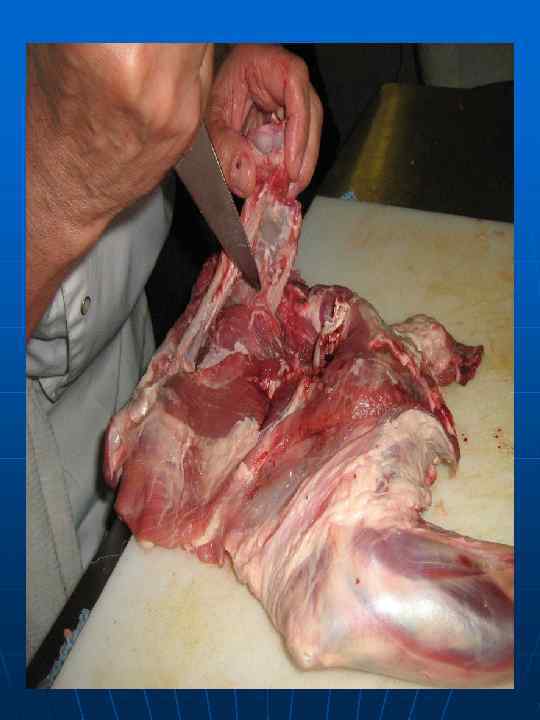 Выделение бокового куска тазобедренной   части 