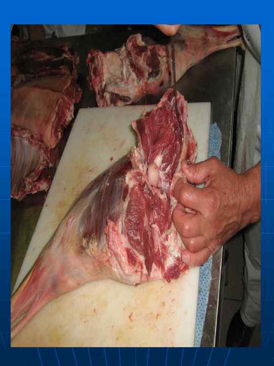  Изготовление  натуральных котлет (нарезают из корейки с косточкой) 