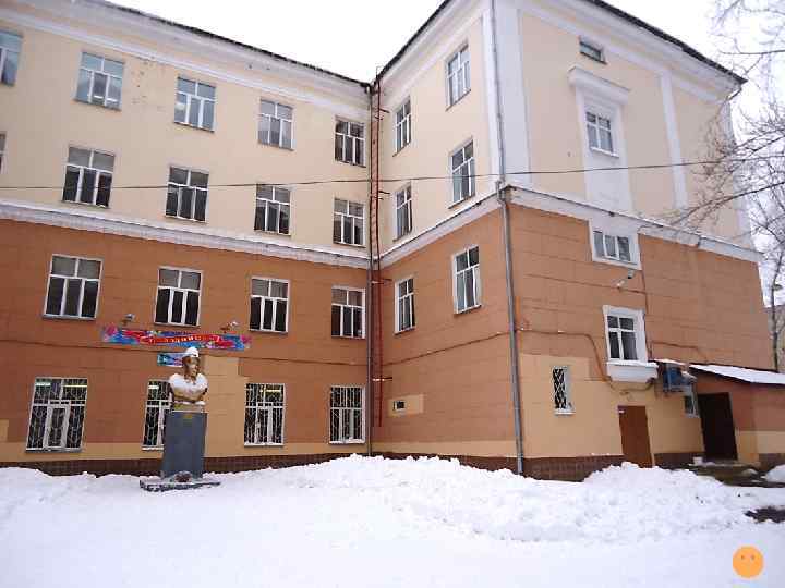 Если по-научному, то Архитектура – это вся искусственная среда обитания. То есть все, пространство,