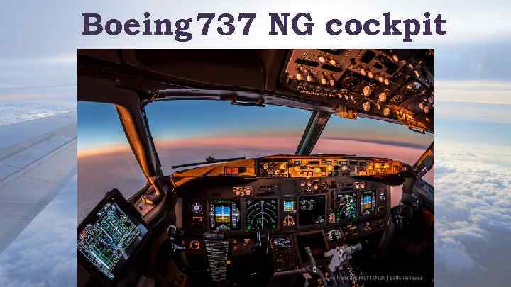 Boeing 737 NG cockpit 
