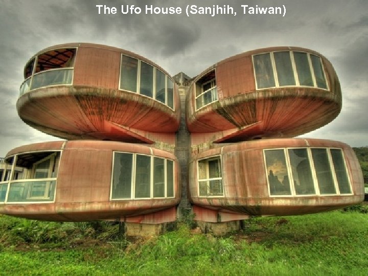 The Ufo House (Sanjhih, Taiwan) 