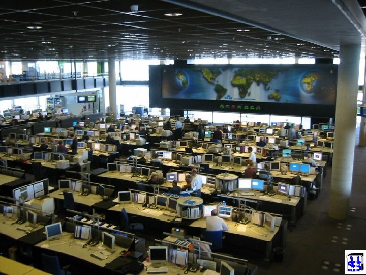 Wat bepaalt ernst crisis? Ernst = De verwachte gevolgen in levens, goederen en geld.