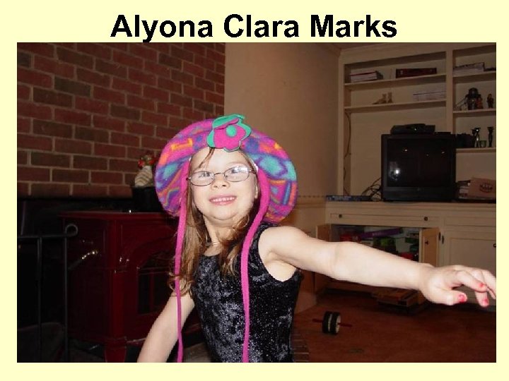 Alyona Clara Marks 