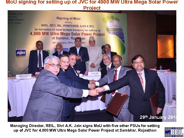 Mo. U signing for setting up of JVC for 4000 MW Ultra Mega Solar