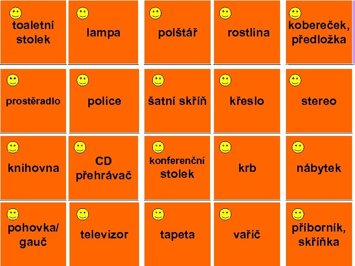 dressing toaletní stolek table lampa lamp polštář pillow prostěradlo sheet police shelf šatní skříň