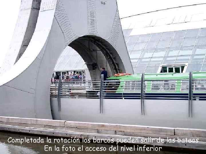 Completada la rotación los barcos pueden salir de las bateas En la foto el