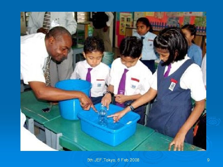 Customised Courses: Science and Maths Course for Kenyan Primary Level Teacher Educators 7 Aug