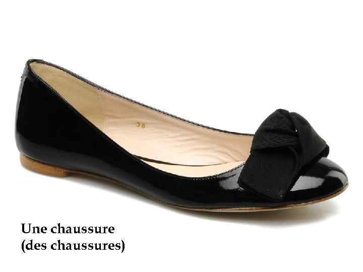 Une chaussure (des chaussures) 