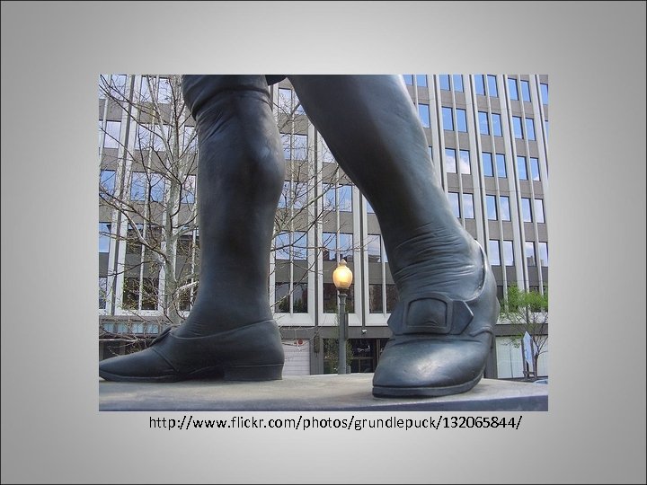 http: //www. flickr. com/photos/grundlepuck/132065844/ 