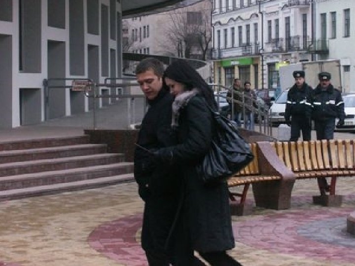 ПРАВЯДЗЕННЕ : 2. Раздача ўлётак жыхарам “на зямлі” (далей патлумачым) 