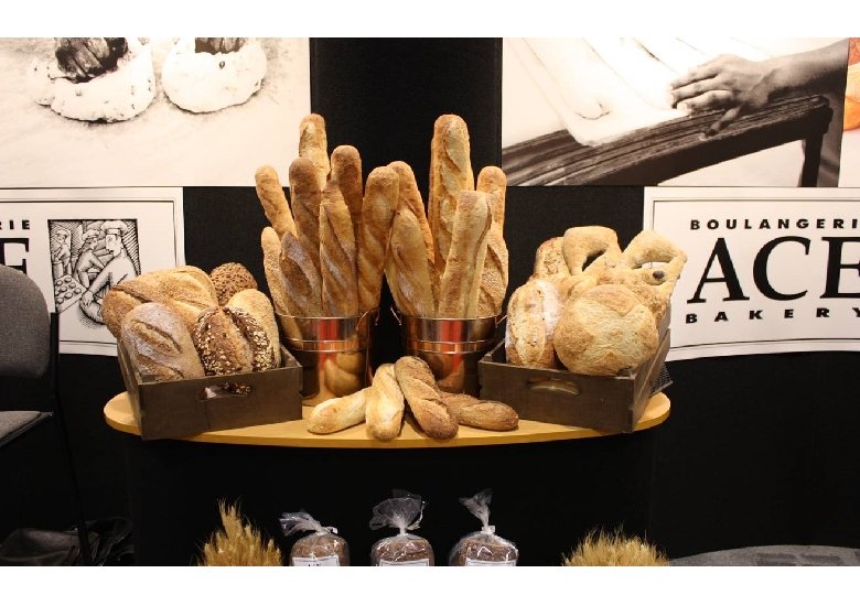 Ace Bakery - Raisin and Walnut 