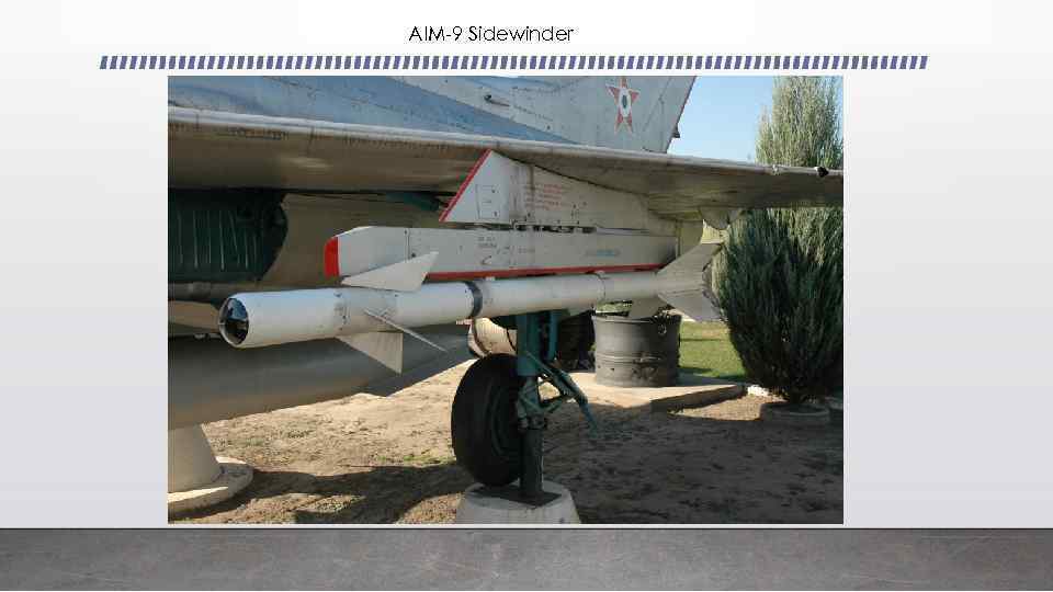 AIM-9 Sidewinder 