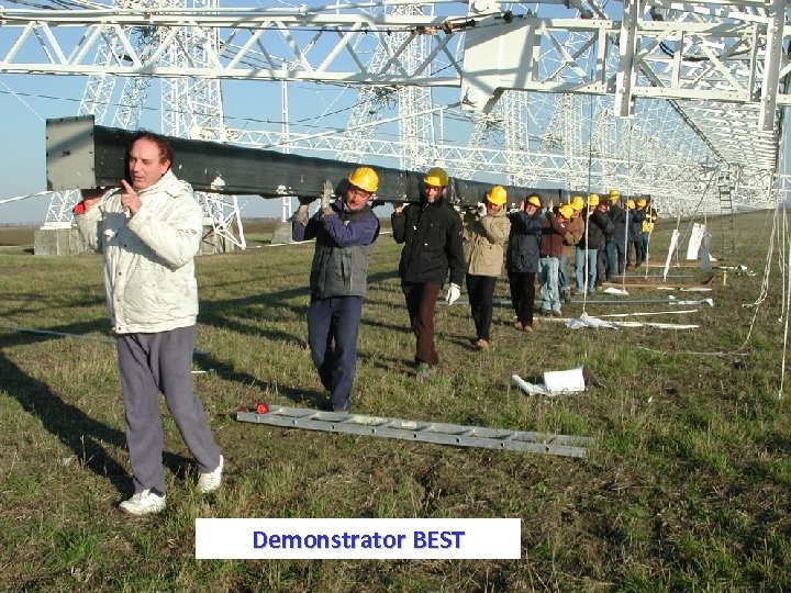 Demonstrator BEST 4 th SKADS Workshop, Lisbon SKADS and SKA Andrew Faulkner 8 