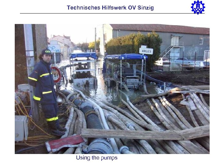 Technisches Hilfswerk OV Sinzig Using the pumps 