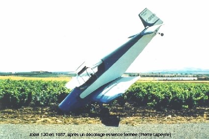 Jodel 120 en 1957, après un décollage essence fermée (Pierre Lapeyre) 