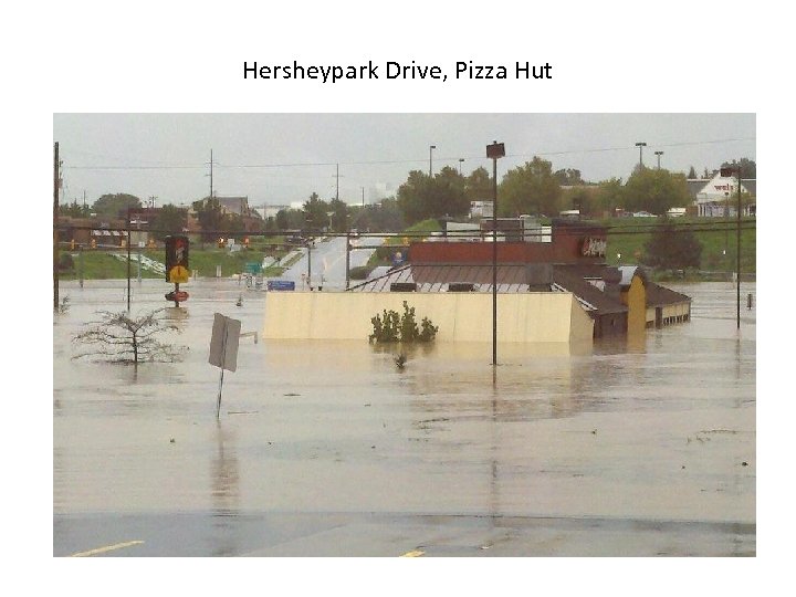 Hersheypark Drive, Pizza Hut 