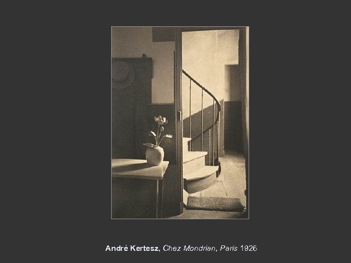 André Kertesz, Chez Mondrian, Paris 1926 