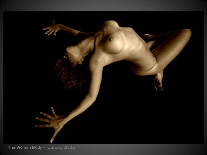 The Women Body – Dancing Studio 