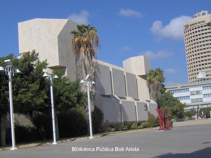 Biblioteca Pública Beit Ariela 